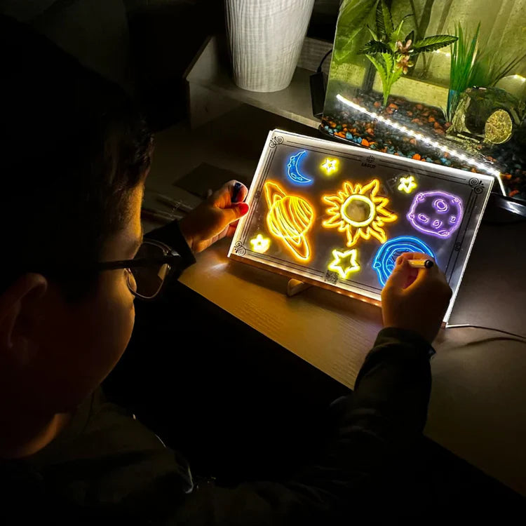 LumiBoard™ - LED Acrylic Drawing Pad